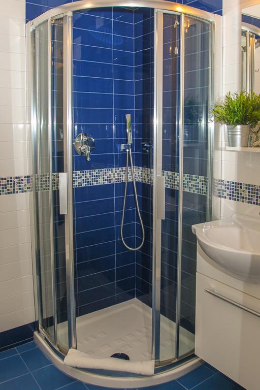 Capri Blue Apartment Exterior photo