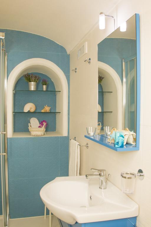 Capri Blue Apartment Exterior photo